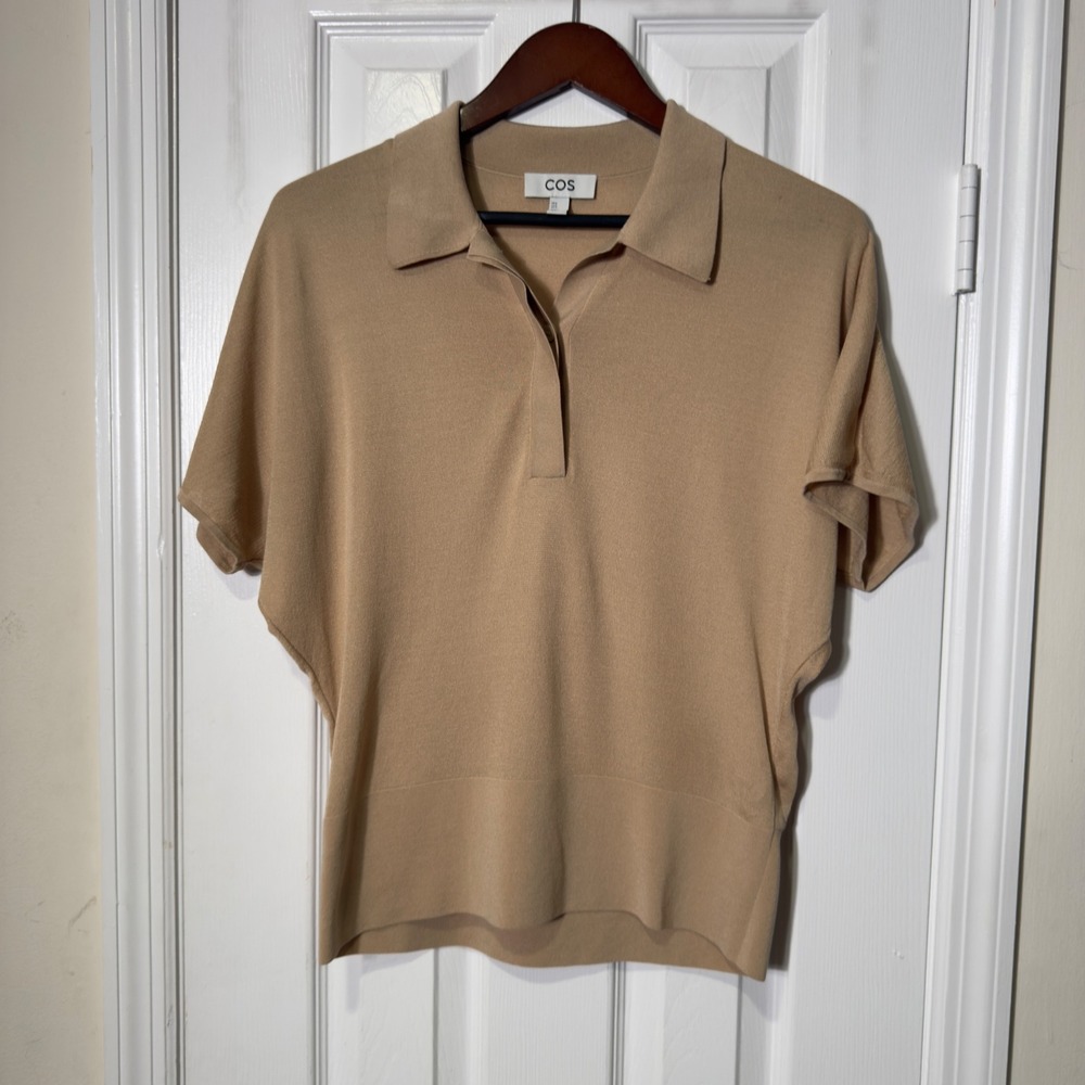 COS Short Sleeve Knit Polo Sweater Beige Minimalist Top Medium